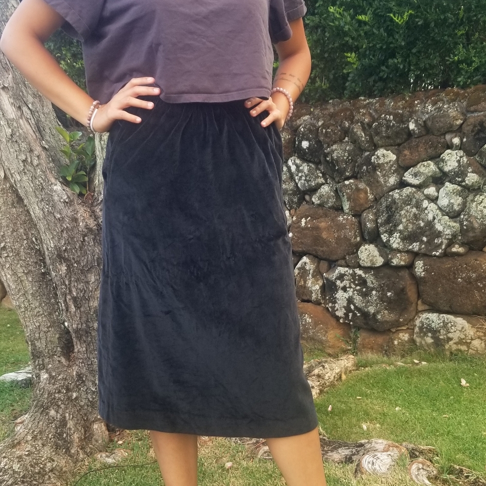 Pliers Vintage Velvet High-Waist Midi Skirt